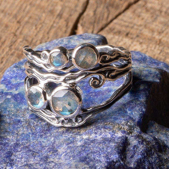 Swirly 4-Stone Ring