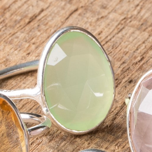 Mosaic Pillow-Cut Hammered Band Ring