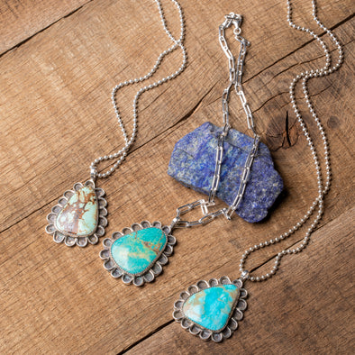 Bright Turquoise Navajo Necklace