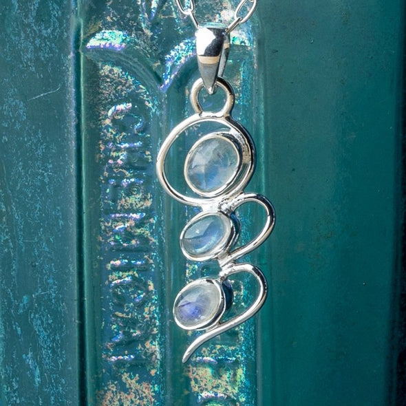 3-Stone Swirly Drop Necklace