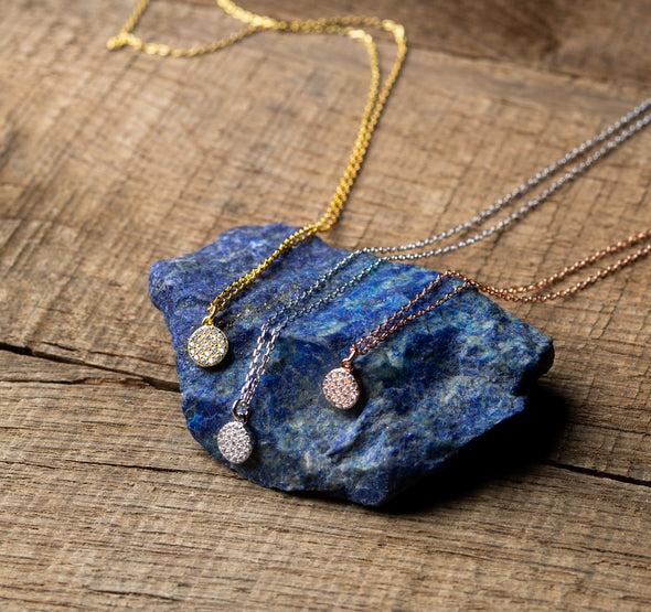 Delicate Sparkle Round Necklace