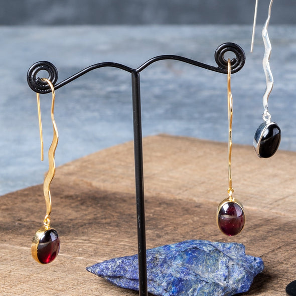 Elegant Ripple Stone Drop Earrings