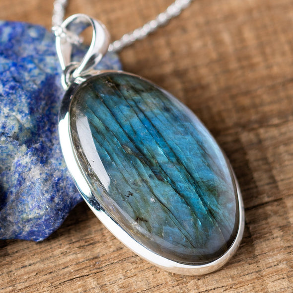 Labradorite Oval Shimmer Necklace