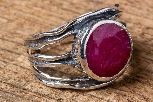 Stylized Branch Stone Ring