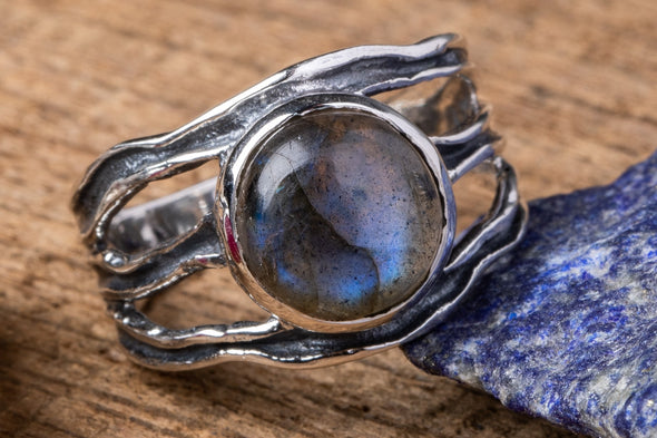 Stylized Branch Stone Ring