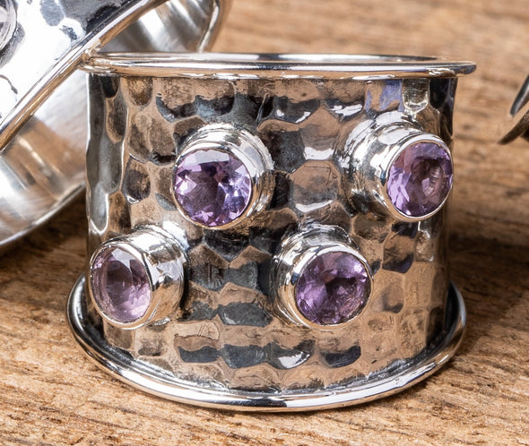 Hammered Band With Raised Stones
