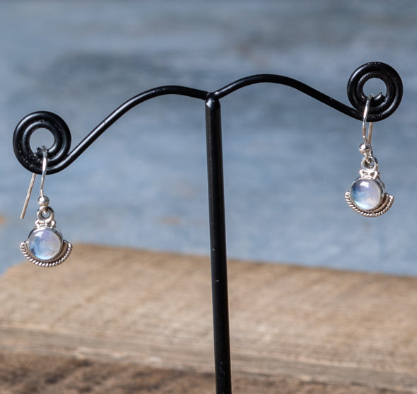 Round Drop With Fan Detail Earrings