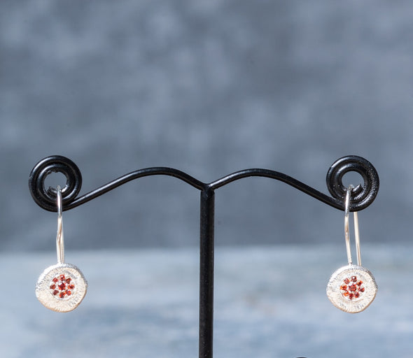 Roundish Sparkle Earrings
