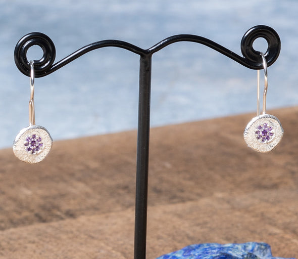Roundish Sparkle Earrings