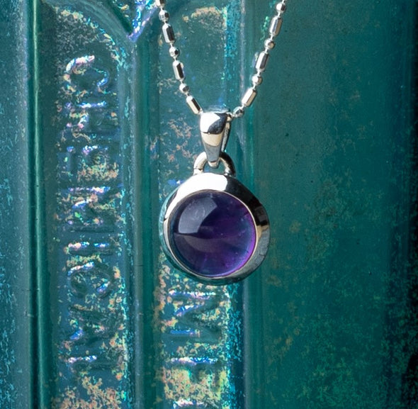 Delicate Round Drop Necklace